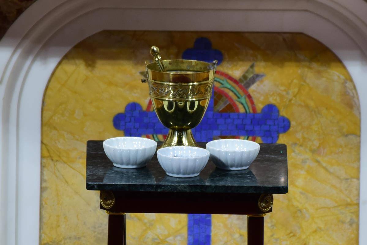 CHARLOTTE — Bishop Peter Jugis celebrated Mass on Ash Wednesday at St. Patrick Cathedral. (Photos by James Sarkis)